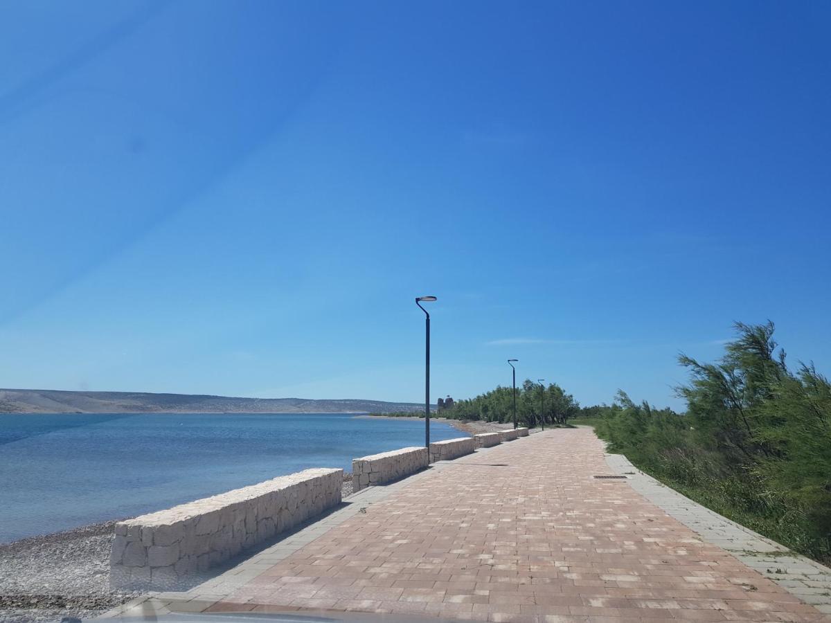 Green Point Paklenica สตารีกราด-ปาเคลนีซา ภายนอก รูปภาพ